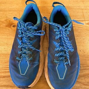 Hoka Speedgoat size 6